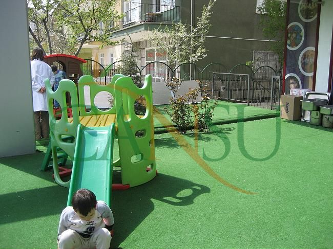 Grass carpeting and covering, Kres_Cim_007